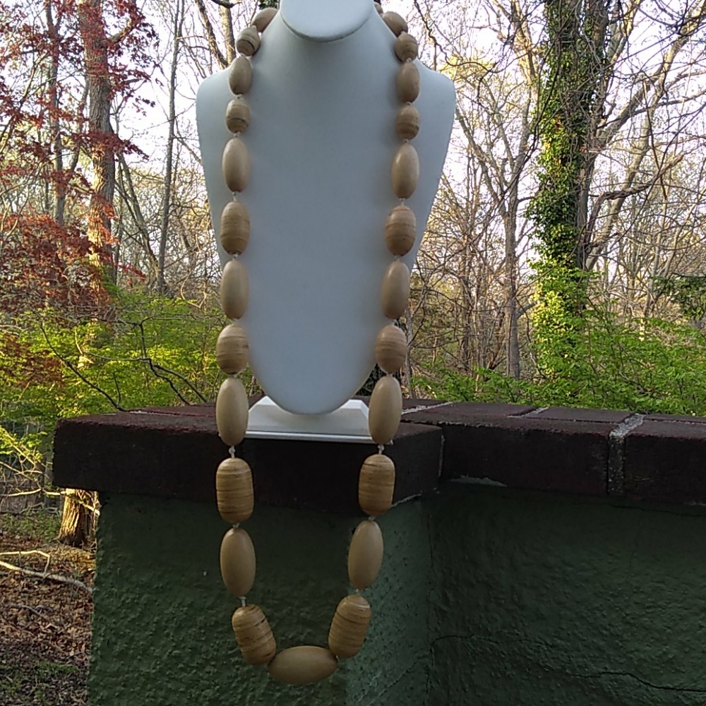 RARE '80s HOLLAND MANOUK BIJOUX 50" Alternating Stacked Solid Wood Bead Necklace - Picture 2 of 16